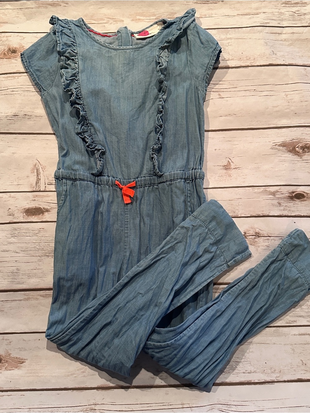 Mini Boden chambray jumpsuit with ruffles fair stains size 6-7Y